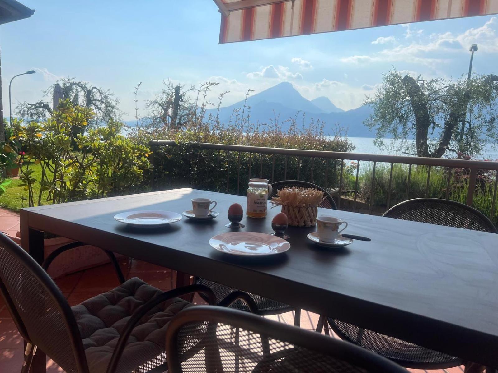 Residence Villa Al Lido Brenzone sul Garda Eksteriør bilde