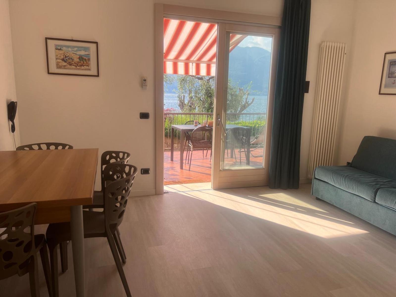 Residence Villa Al Lido Brenzone sul Garda Eksteriør bilde