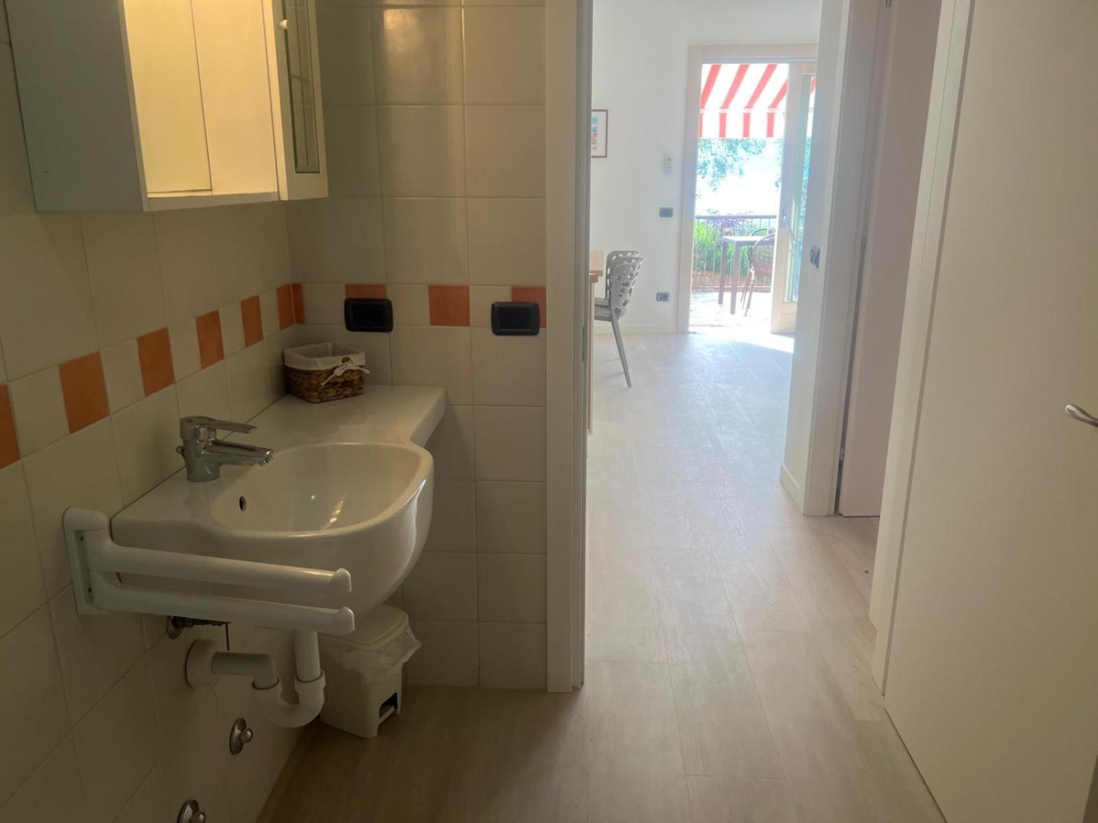 Residence Villa Al Lido Brenzone sul Garda Eksteriør bilde
