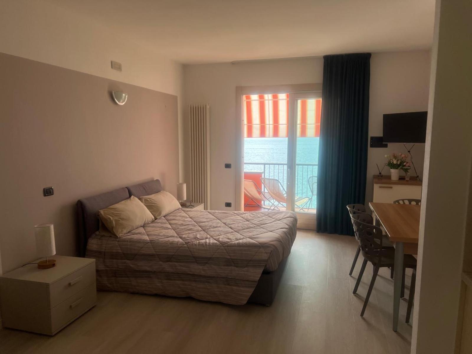 Residence Villa Al Lido Brenzone sul Garda Eksteriør bilde